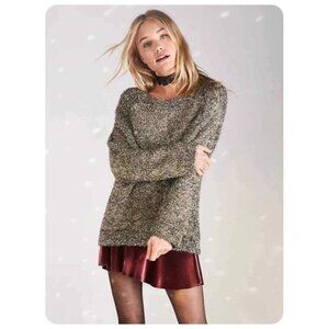 Urban Outfitters Silence + Noise Metallic Tinsel Pullover Sweater sz M/L